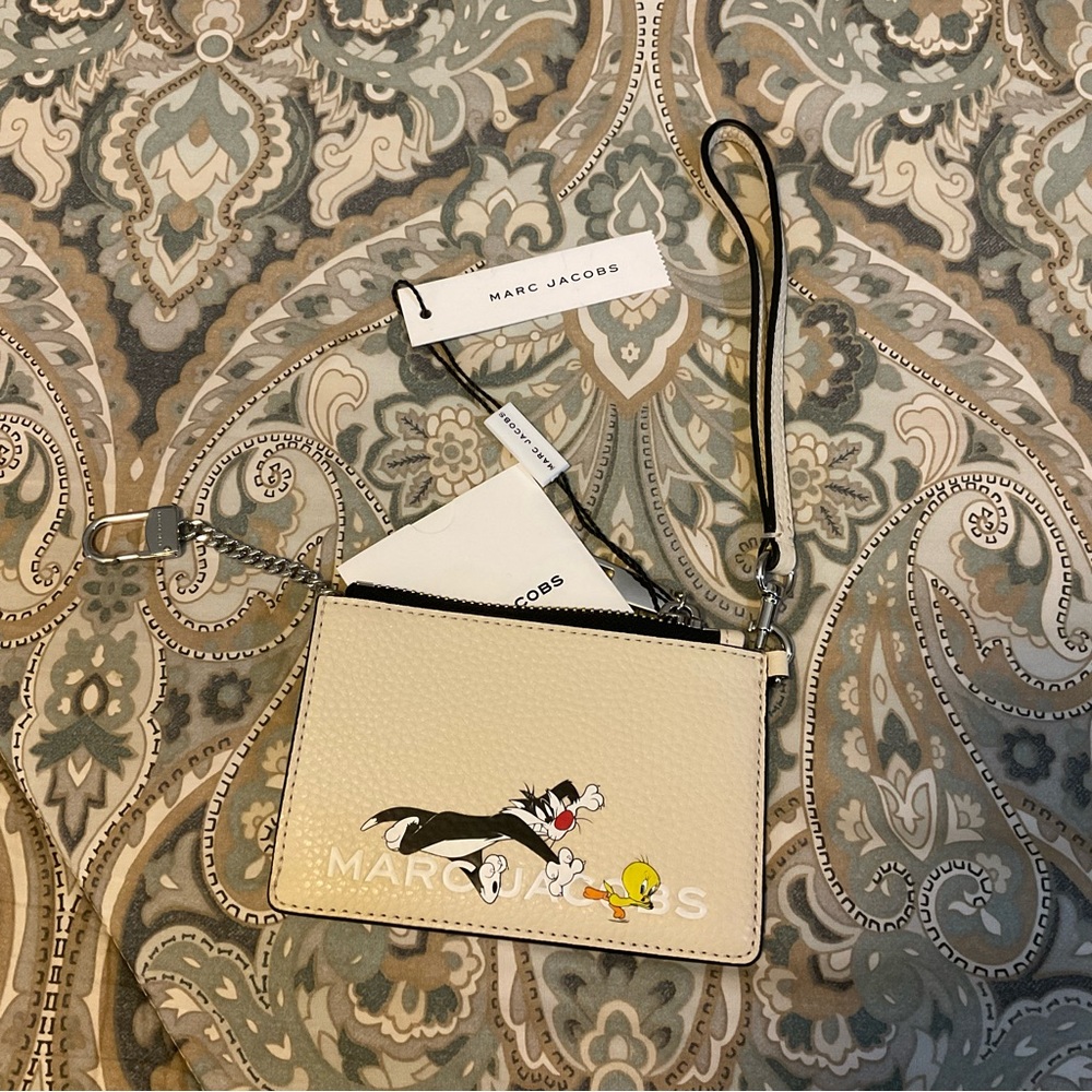 NWT RARE Marc Jacobs X Looney Tunes Key Cards ID Wristlet Wallet Tweety